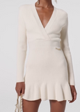 Pure white knitted V-neck short dress