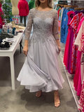 Elegant Lace Midi Dress